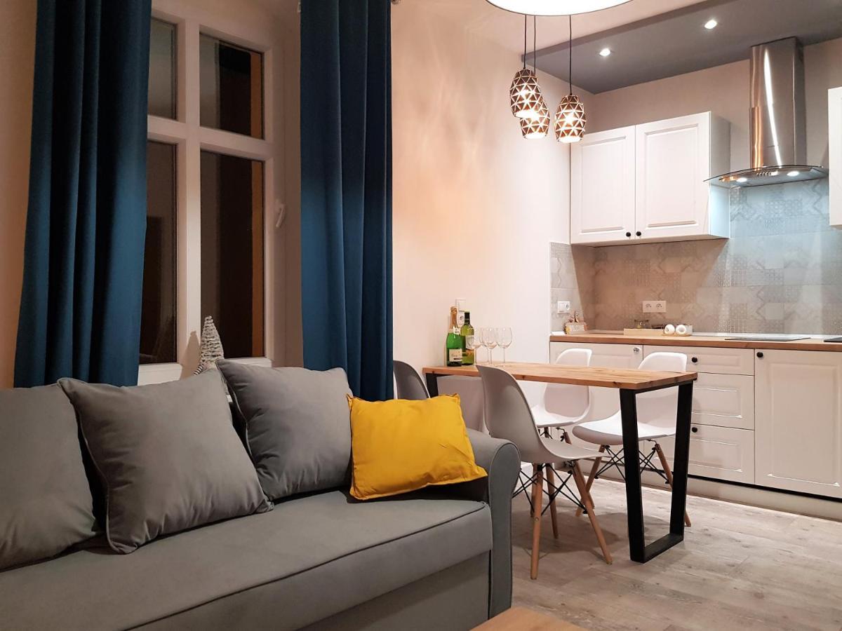 Apartament Przy Placu Piastowskim Jelenia Góra Exterior foto