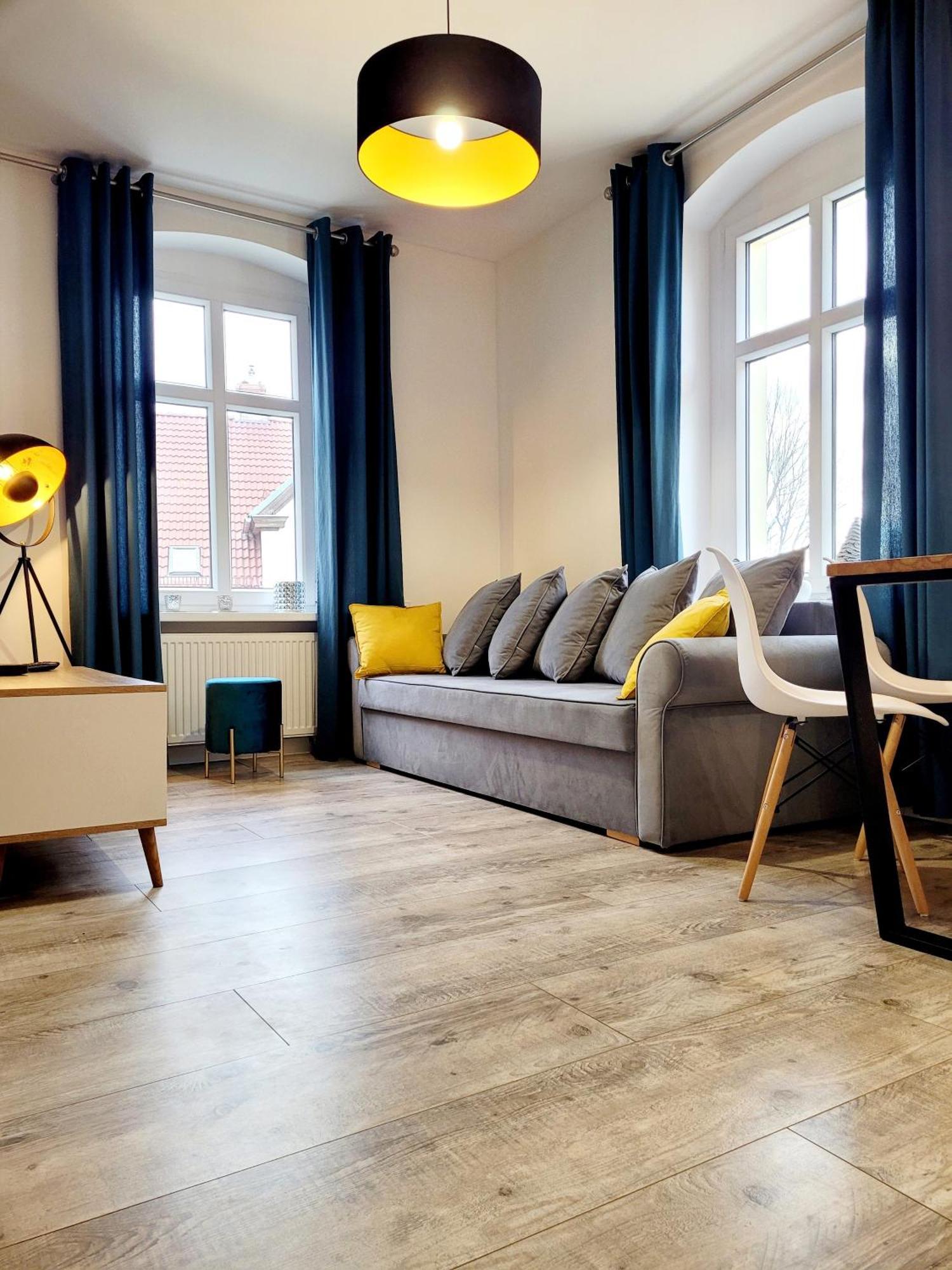 Apartament Przy Placu Piastowskim Jelenia Góra Exterior foto